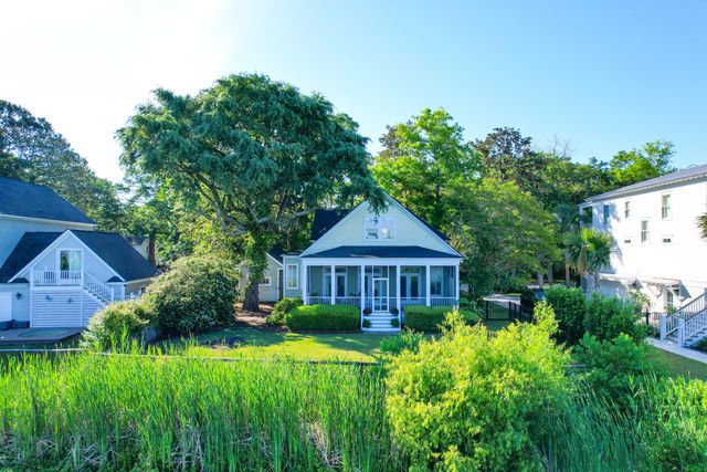 1441 Appling Drive, Mount Pleasant, SC 29464