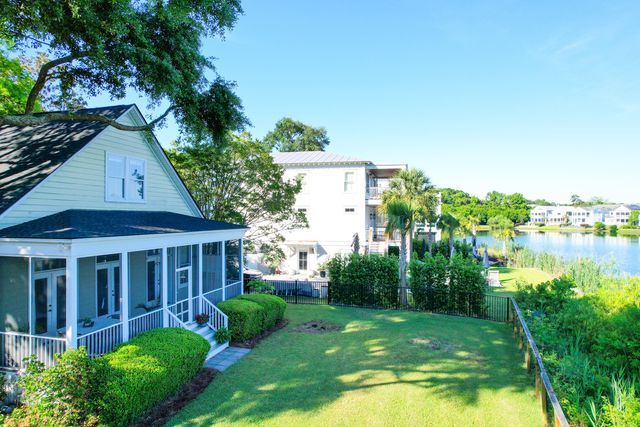1441 Appling Drive, Mount Pleasant, SC 29464