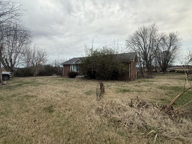 4425 Trough Springs Rd, Adams, TN 37010