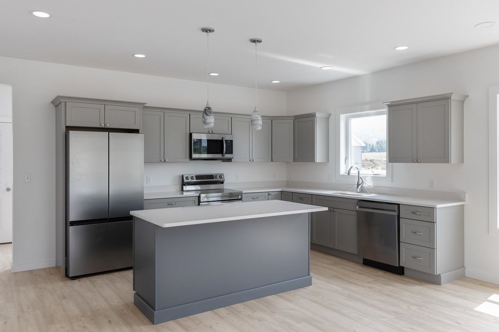 1120 Franklin Park West, St. Albans Town, VT 05478