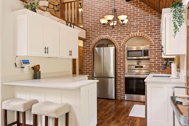 W3886 Hickory TERRACE, La Crosse, WI 54601