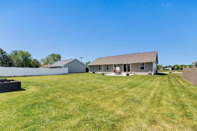 1659 ONTARIO ROAD, Green Bay, WI 54311