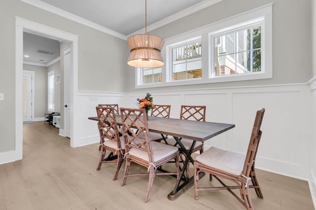 1027 Avenue Of Oaks, Charleston, SC 29407