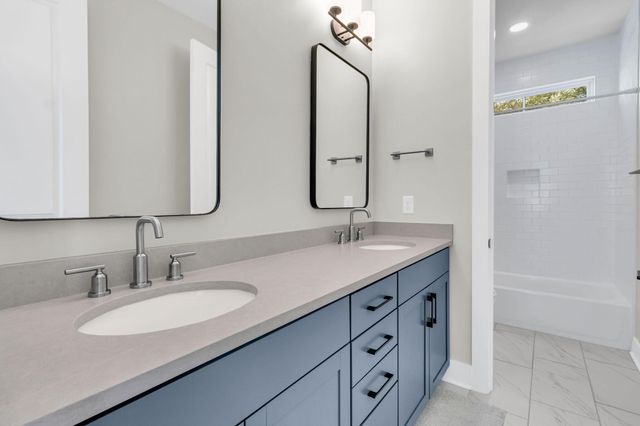 1027 Avenue Of Oaks, Charleston, SC 29407