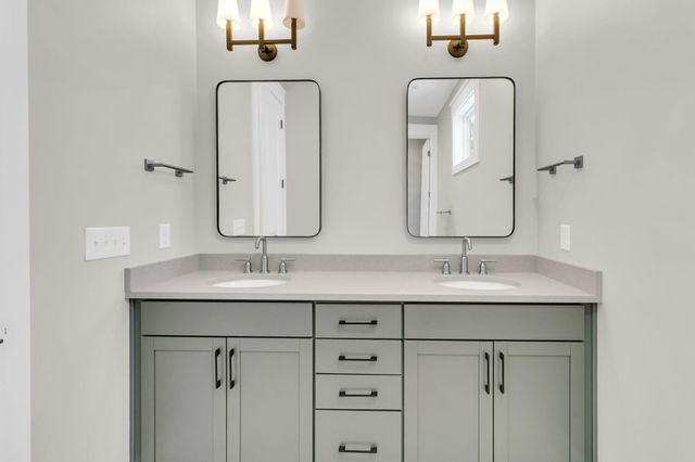 1027 Avenue Of Oaks, Charleston, SC 29407