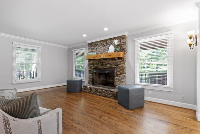 8316 Hixson Springs Road, Signal Mountain, TN 37377