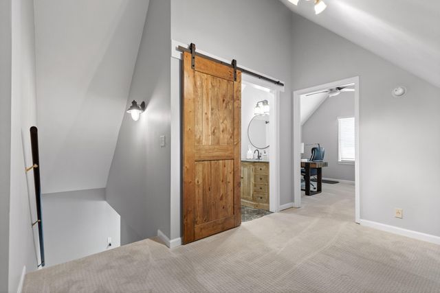 8316 Hixson Springs Road, Signal Mountain, TN 37377