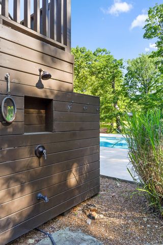 8316 Hixson Springs Road, Signal Mountain, TN 37377