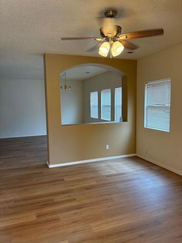 5401 Saturnia Road NW, Albuquerque, NM 87114