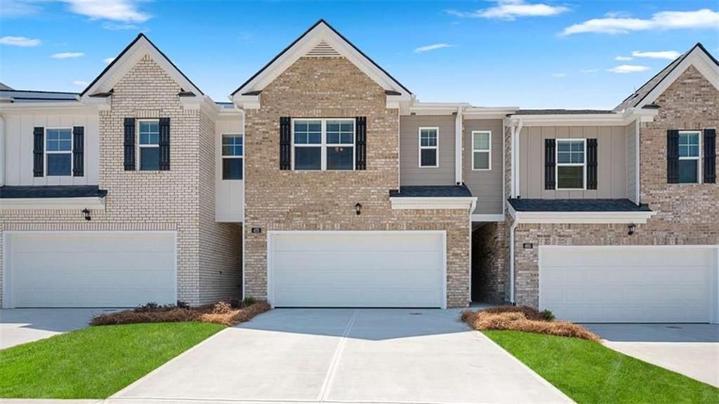 490 Silver Moon Drive, Loganville, GA 30052