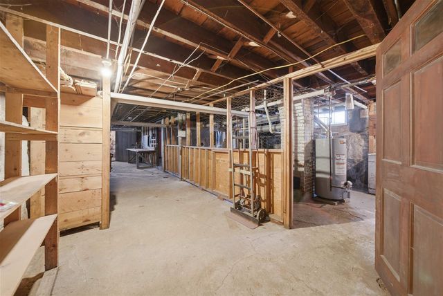 253 Walnut Street, Manchester, NH 03104