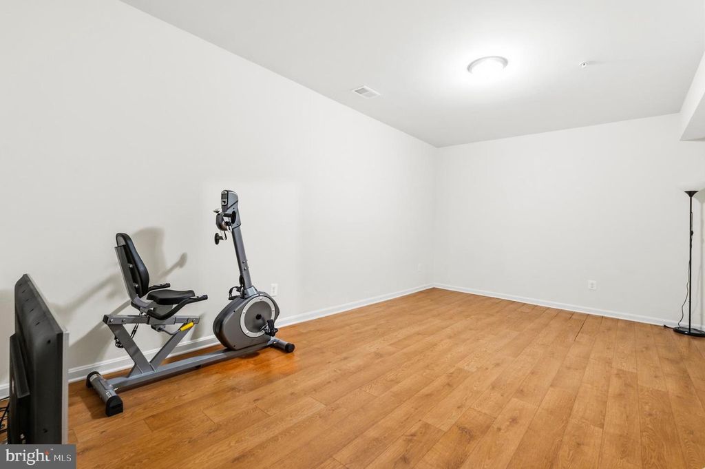 Image 49 of property listing at 11612 NEON RD, Fort Washington, MD 20744