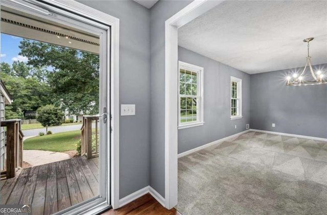 392 Heritage Lane, Alpharetta, GA 30009