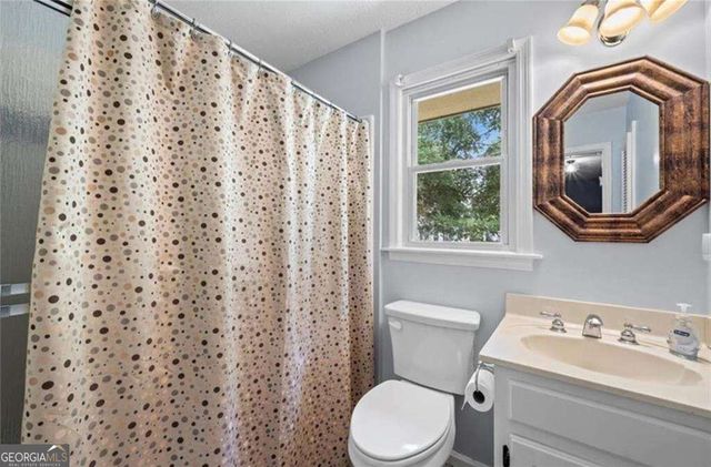 392 Heritage Lane, Alpharetta, GA 30009
