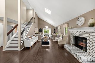 45 Ditmars Circle, Hillsborough, NJ 08844