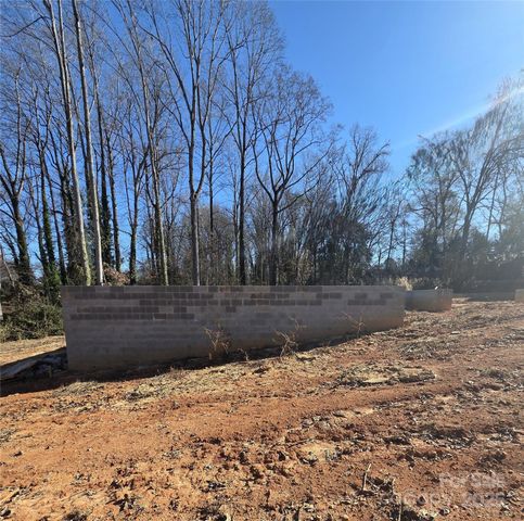 432 Country Club Court, Shelby, NC 28150