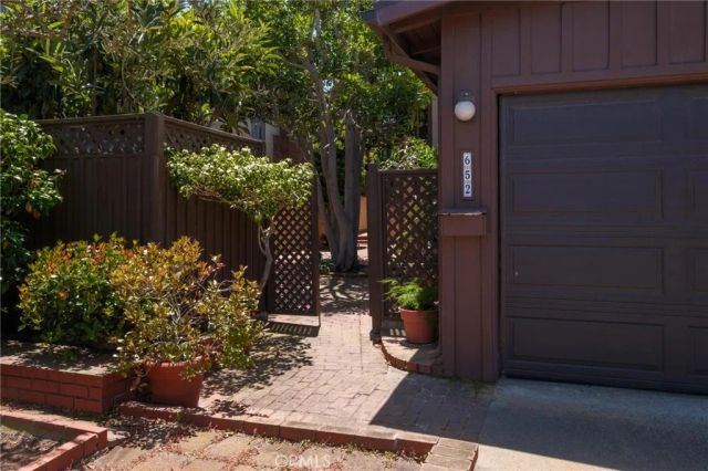 652 35th, Manhattan Beach, CA 90266