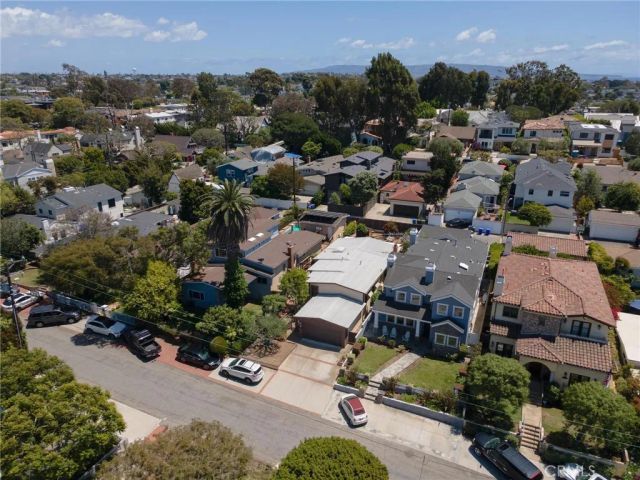 652 35th, Manhattan Beach, CA 90266