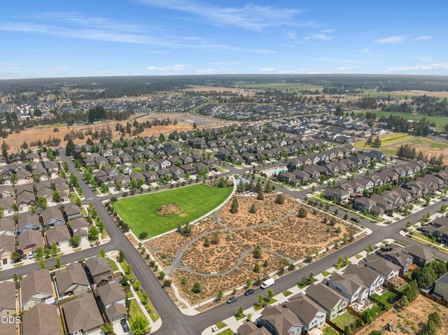 21340 NE Evelyn Place, Bend, OR 97701