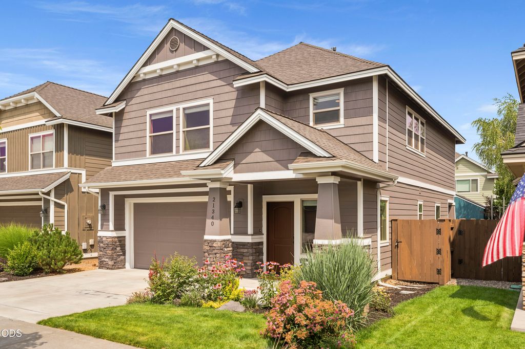 21340 NE Evelyn Place, Bend, OR 97701