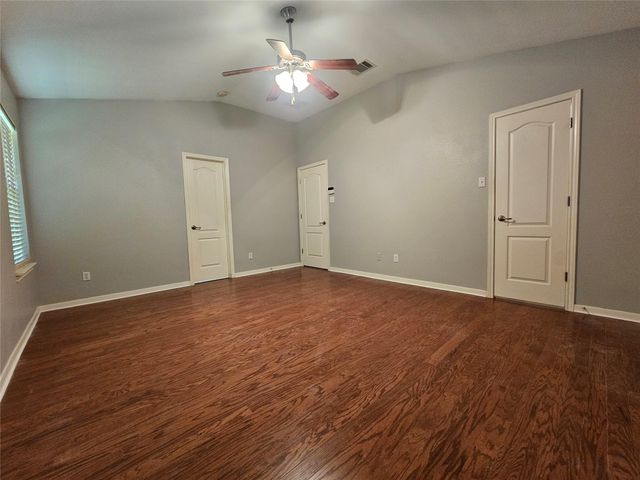 2035 Intrepid DR, Buda, TX 78610