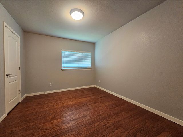 2035 Intrepid DR, Buda, TX 78610