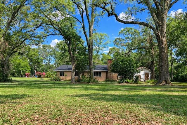 5407 Brunson Lane, Eight Mile, AL 36613