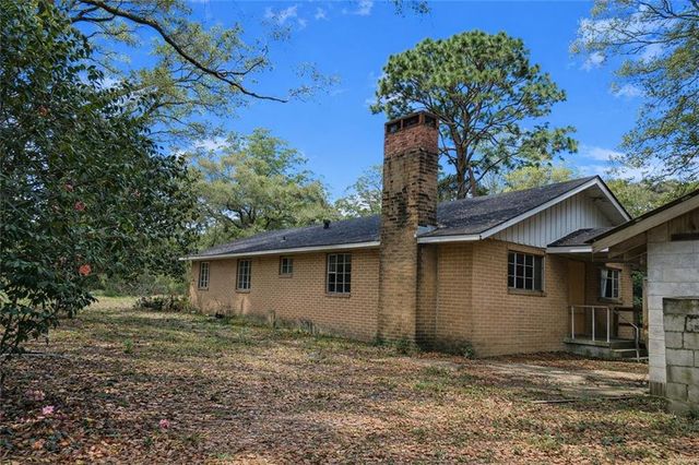 5407 Brunson Lane, Eight Mile, AL 36613