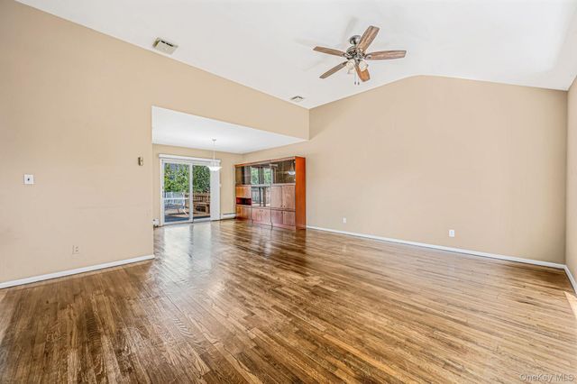 3 Rosewood Drive, Massapequa, NY 11758