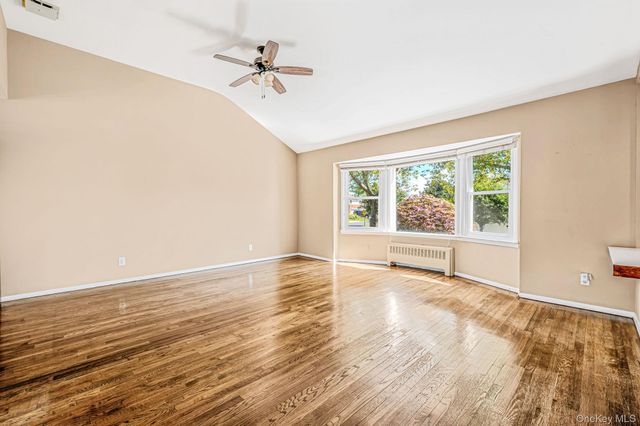 3 Rosewood Drive, Massapequa, NY 11758
