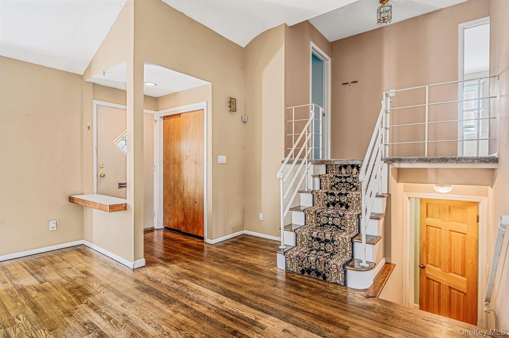 3 Rosewood Drive, Massapequa, NY 11758 — photo 5