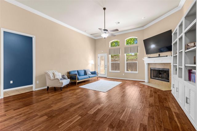 814 Arrowhead TRL, Cedar Park, TX 78613