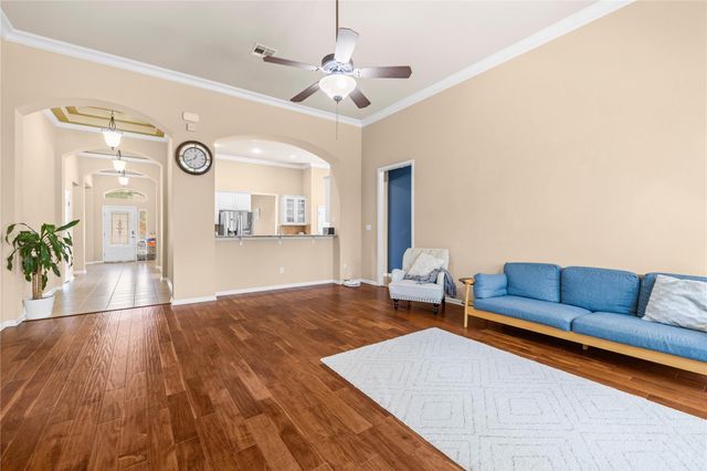 814 Arrowhead TRL, Cedar Park, TX 78613