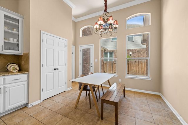 814 Arrowhead TRL, Cedar Park, TX 78613