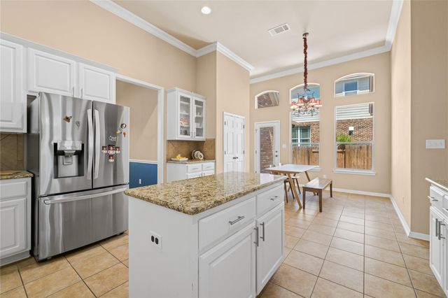 814 Arrowhead TRL, Cedar Park, TX 78613