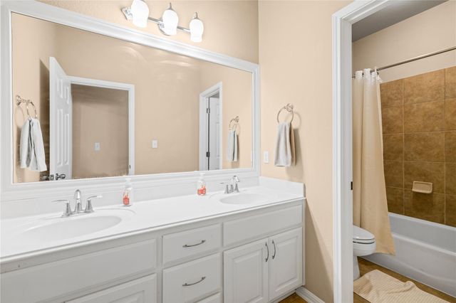 814 Arrowhead TRL, Cedar Park, TX 78613