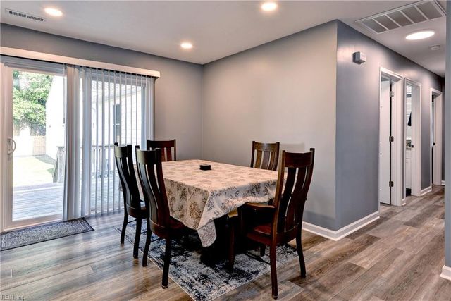 6139 Lamberth LN, Gloucester, VA 23061