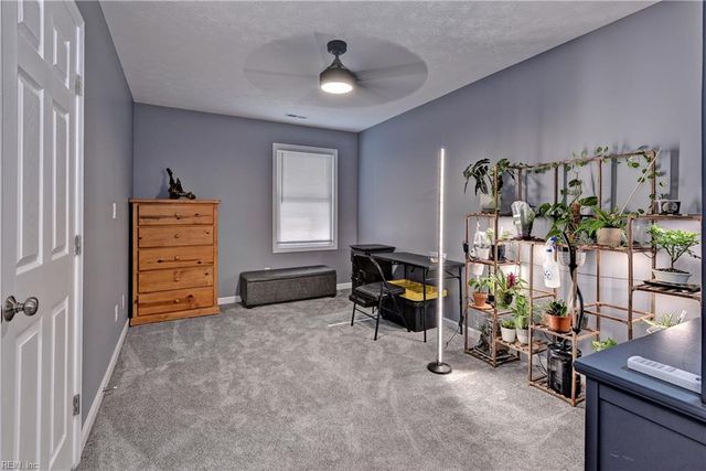 6139 Lamberth LN, Gloucester, VA 23061