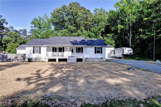 6139 Lamberth LN, Gloucester, VA 23061