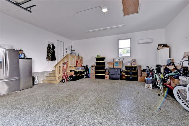 6139 Lamberth LN, Gloucester, VA 23061