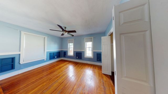 101 Magoun Ave 101, Medford, MA 02155