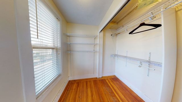 101 Magoun Ave 101, Medford, MA 02155