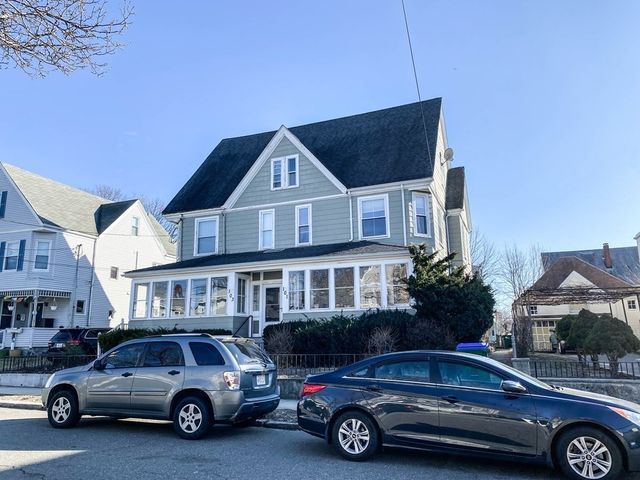 101 Magoun Ave 101, Medford, MA 02155
