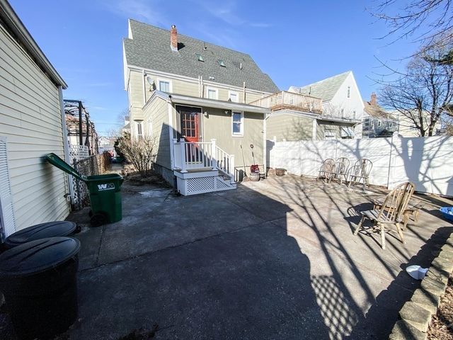 101 Magoun Ave 101, Medford, MA 02155