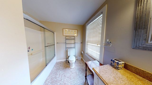 101 Magoun Ave 101, Medford, MA 02155