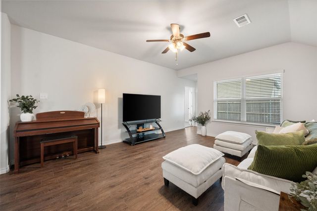 10625 Bleat Street, Fort Worth, TX 76036