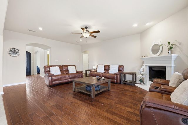 11589 Geranium Drive, Frisco, TX 75035