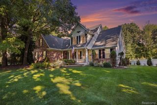 4909 Yax Pointe Drive, Marion Township, MI 48843