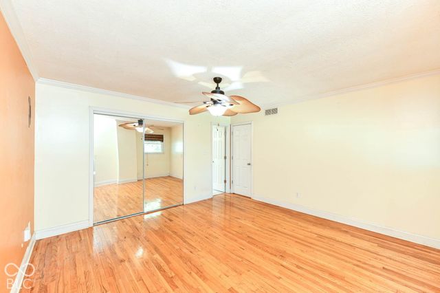 2249 Hogan Drive, Indianapolis, IN 46229