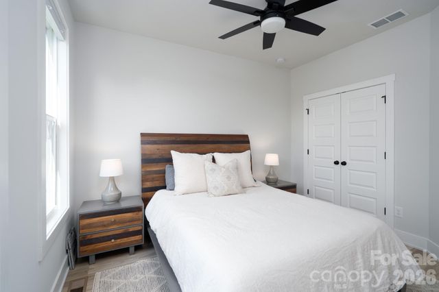 5018 Tiny Lane, Charlotte, NC 28203
